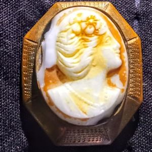 Antique Cameo Brooch pin